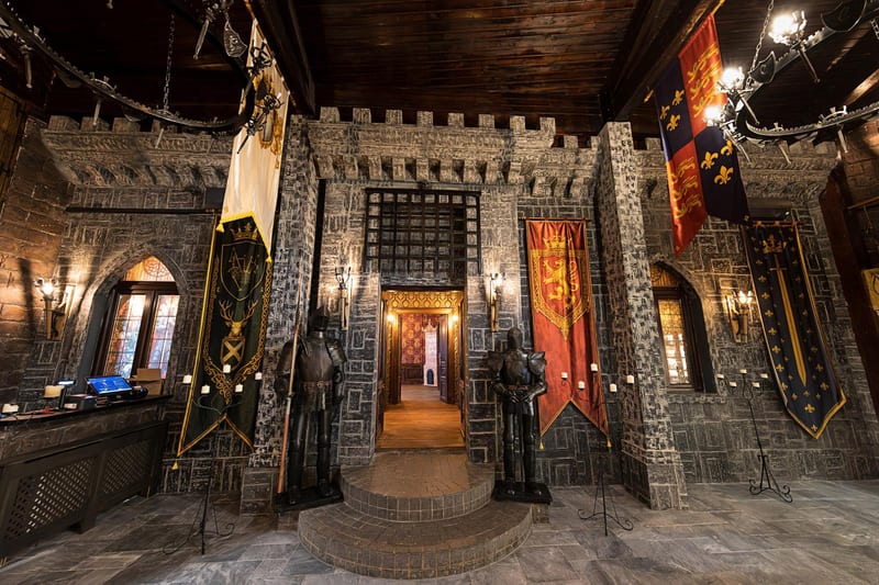 Sala Reginei — ospățul așternut