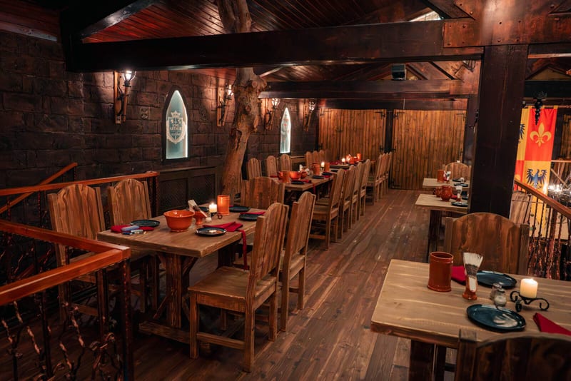 Taverna — Etaj